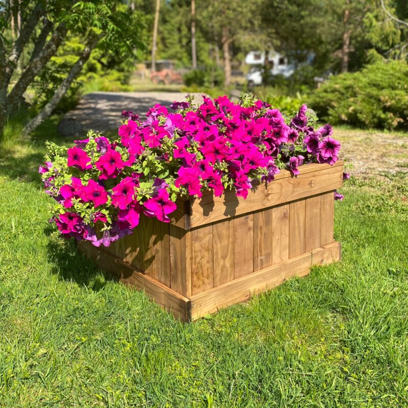 long lasting wooden high raised bed for vegetables and flowers