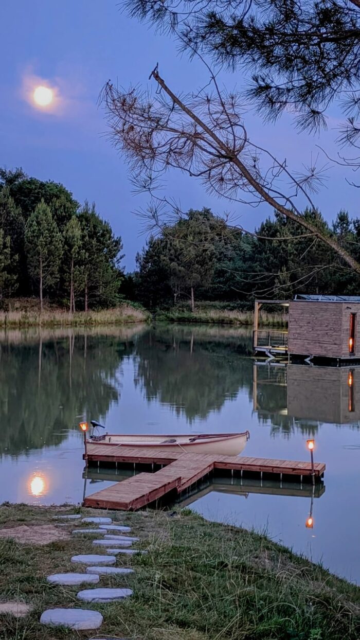 floating pontoon and water bridge